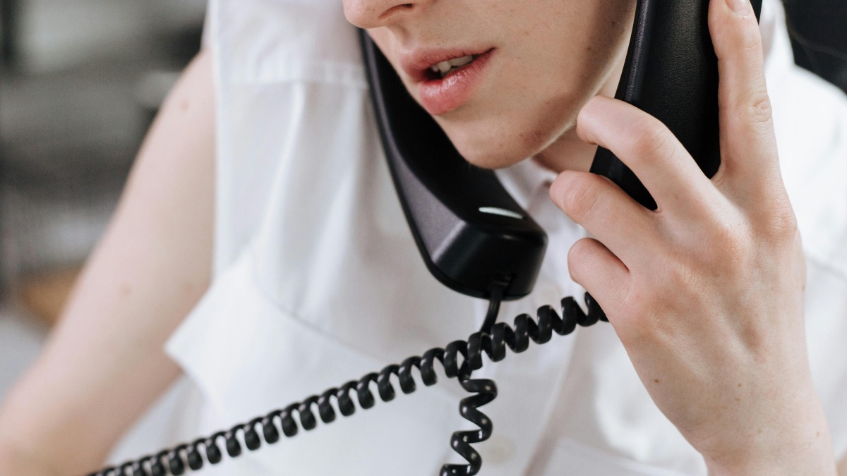 5 Signs Your Business Needs a Virtual Receptionist