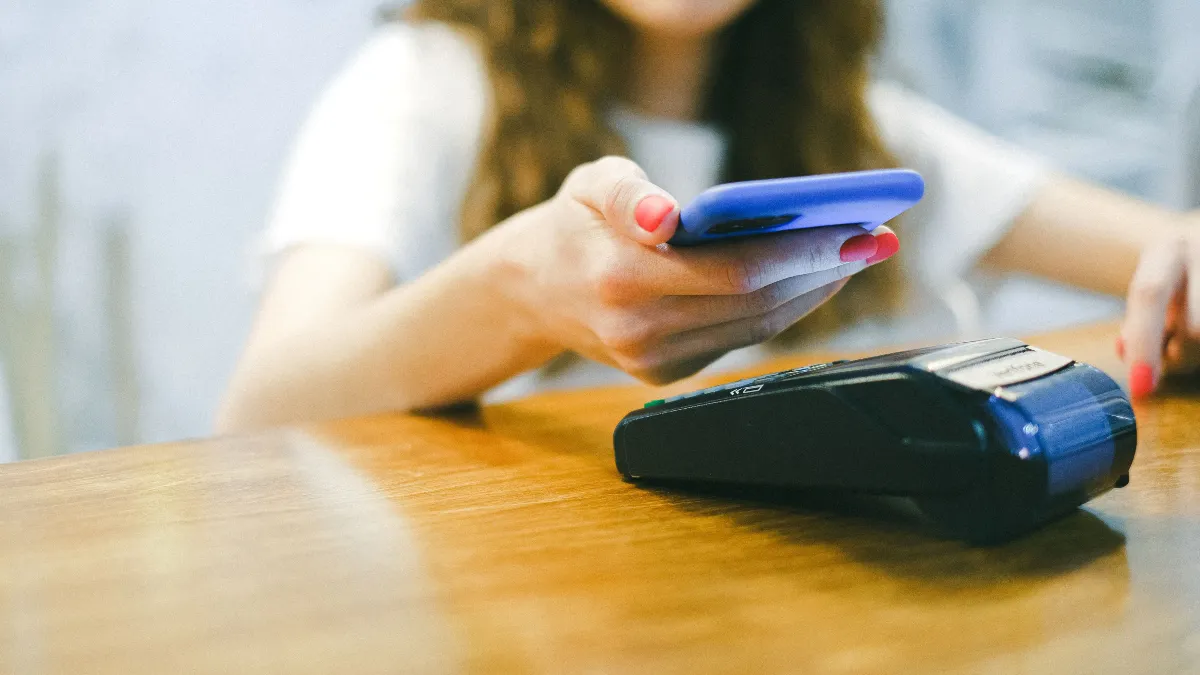 Voco pay as you go AI receptionist answering a call with no monthly fee