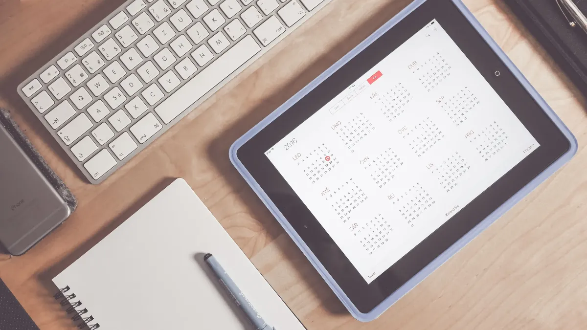 Outlook Calendar integration: calls booked into your Microsoft diary